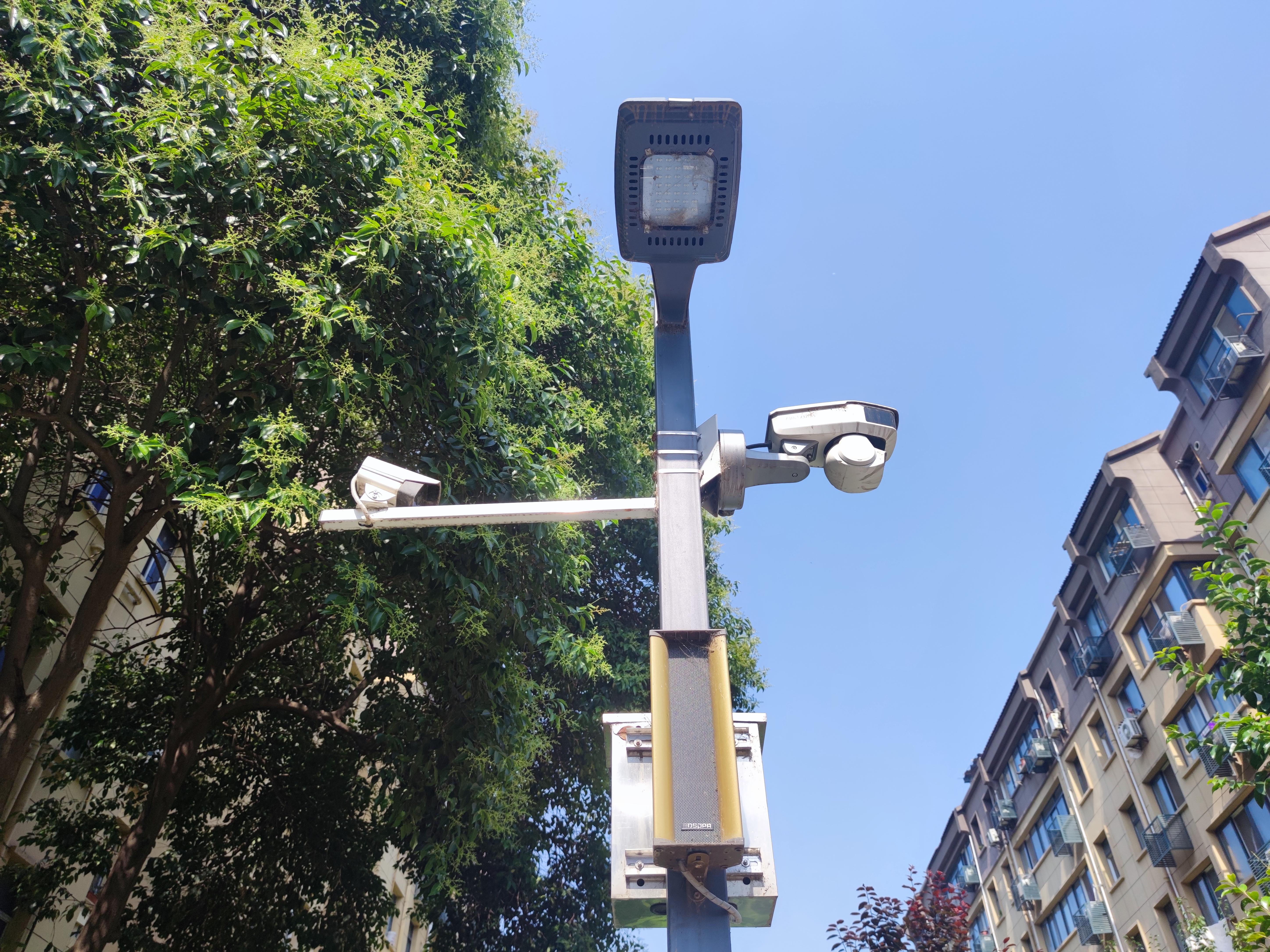 年末攻坚，安全加码：厂区安装和升级视频监控系统的必要性