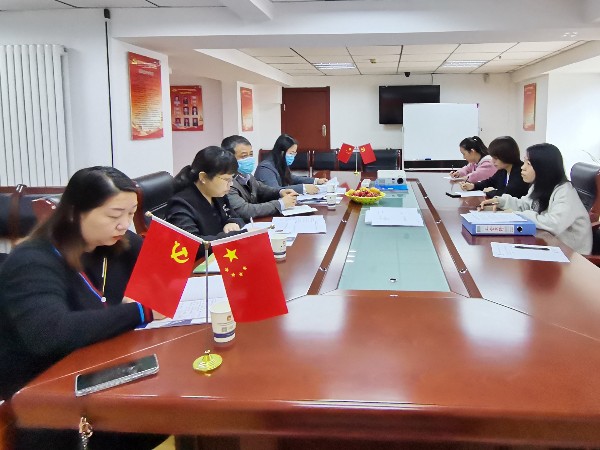 雁塔区工会领导莅临陕西新利全站体育官网登录网址参观指导工作